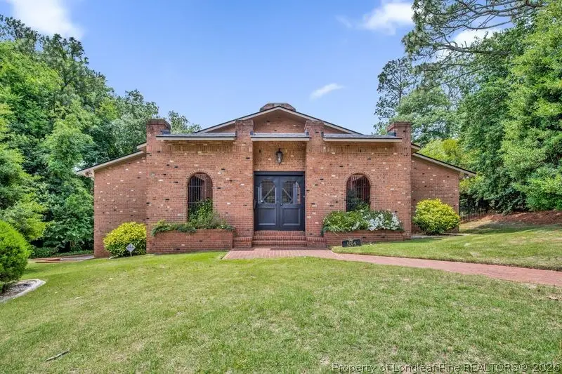 1204 Longleaf Drive, Fayetteville, NC 28305 - #1