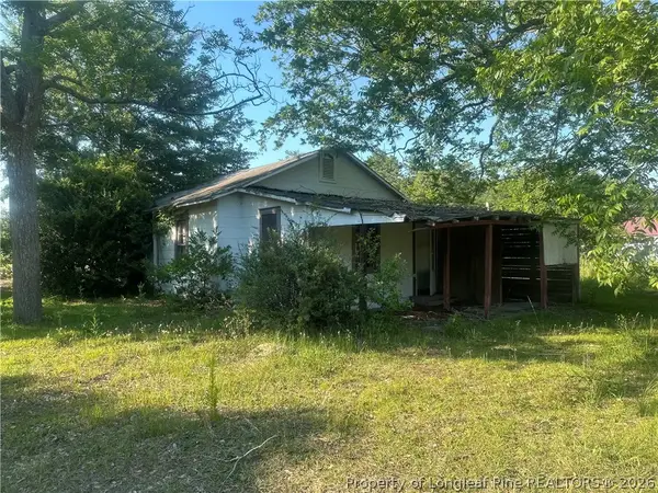 1302 Spring Ave, Spring Lake, NC 28390