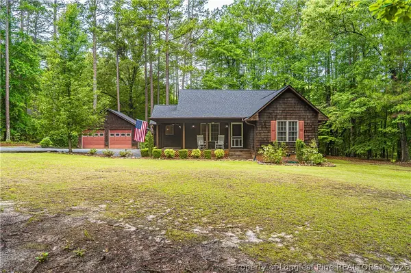 707 Alexander Drive, Aberdeen, NC 28315