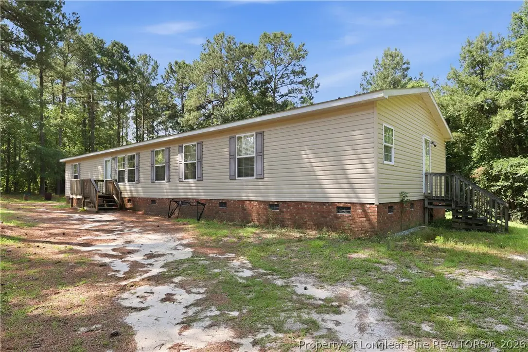 310 Maysville Ln, Tar Heel, NC 28392 - #1