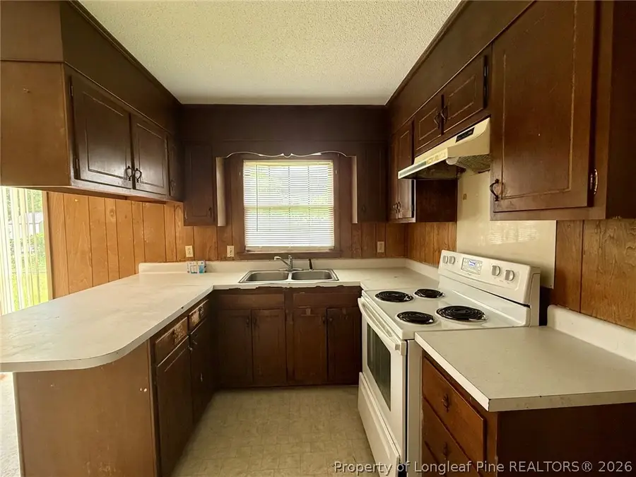 5707 Chisholm Trail, Fayetteville, NC 28303 - #2