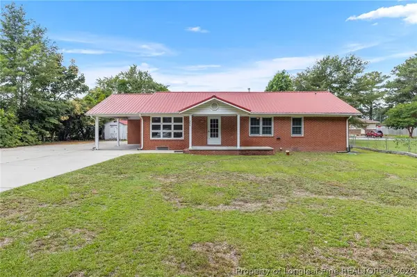 344 S 4th Street, St Pauls, NC 28384