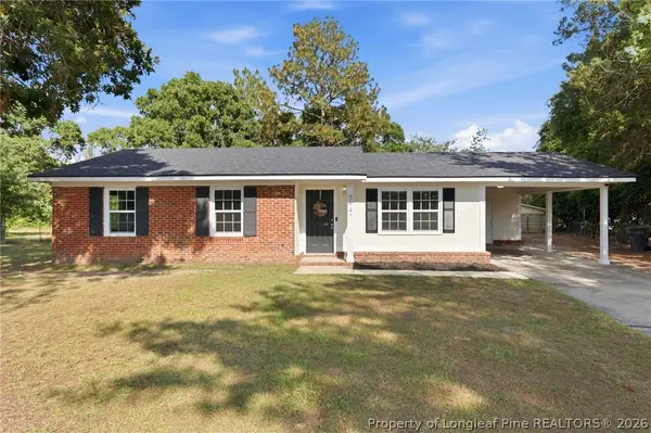 5947 Spinner Road, Hope Mills, NC 28348