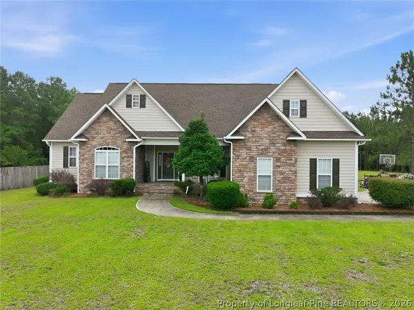 7029 Pope Cashwell Court, Hope Mills, NC 28348