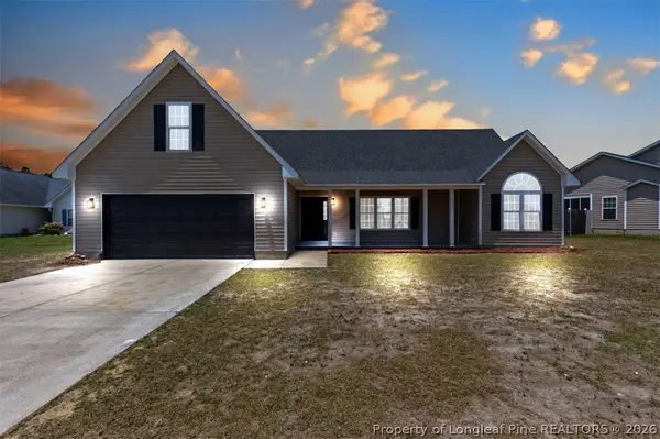 413 Turret Court, Hope Mills, NC 28348