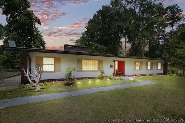 1946 Forest Hills Drive, Fayetteville, NC 28303