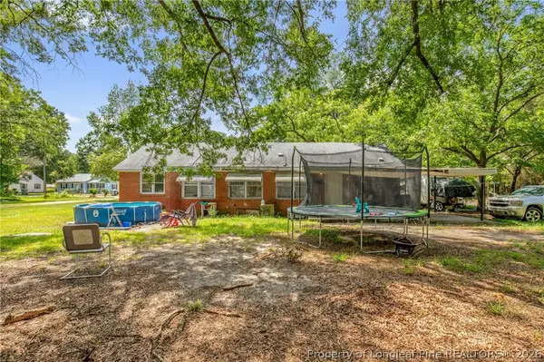 318 N Elm Street N, Maxton, NC 28364