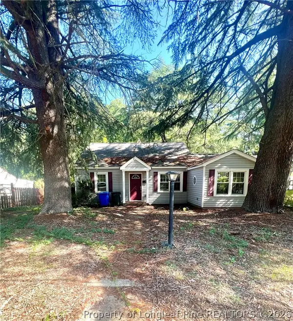 961 Mckimmon Road, Fayetteville, NC 28303