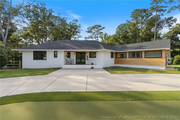 820 Saint Pauls Drive, Raeford, NC 28376