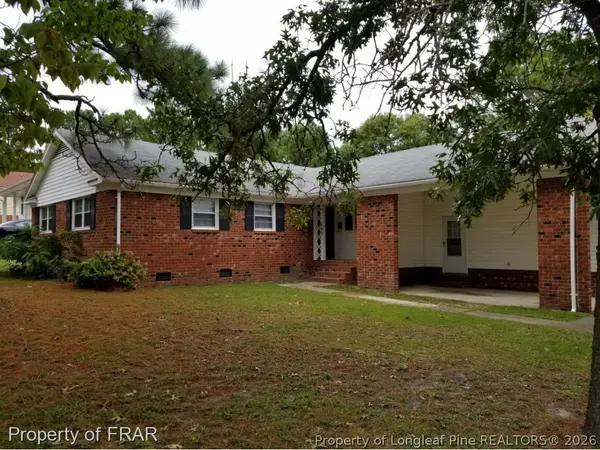443 Shoreline Drive, Fayetteville, NC 28311