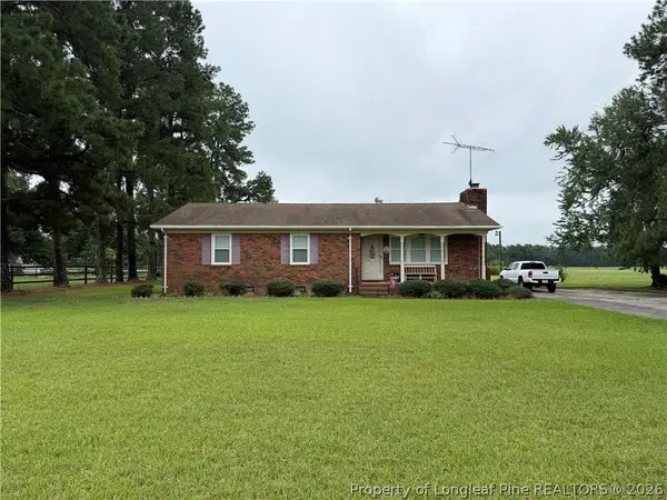 672 E Palmer Road, Raeford, NC 28376
