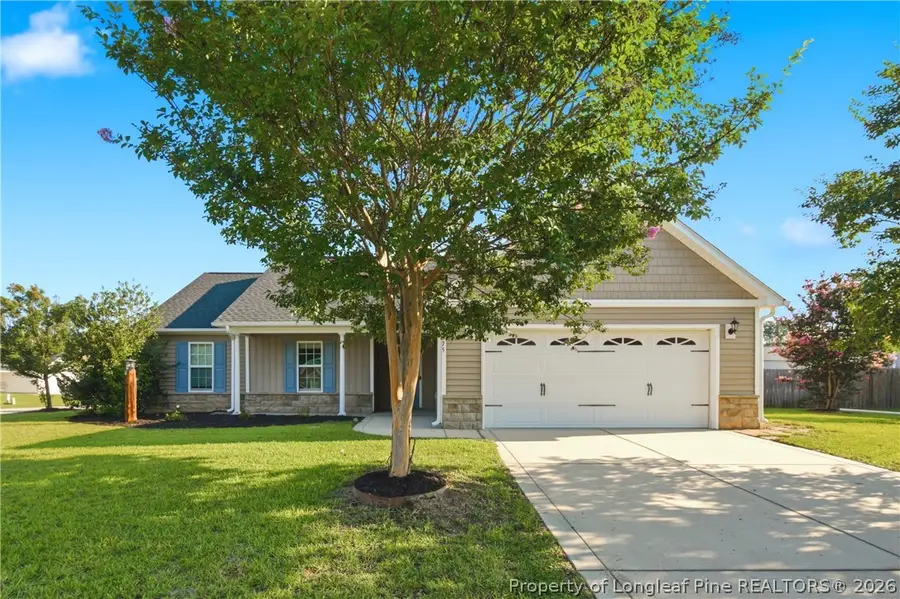 675 Hogart Street, Raeford, NC 28376 - #2