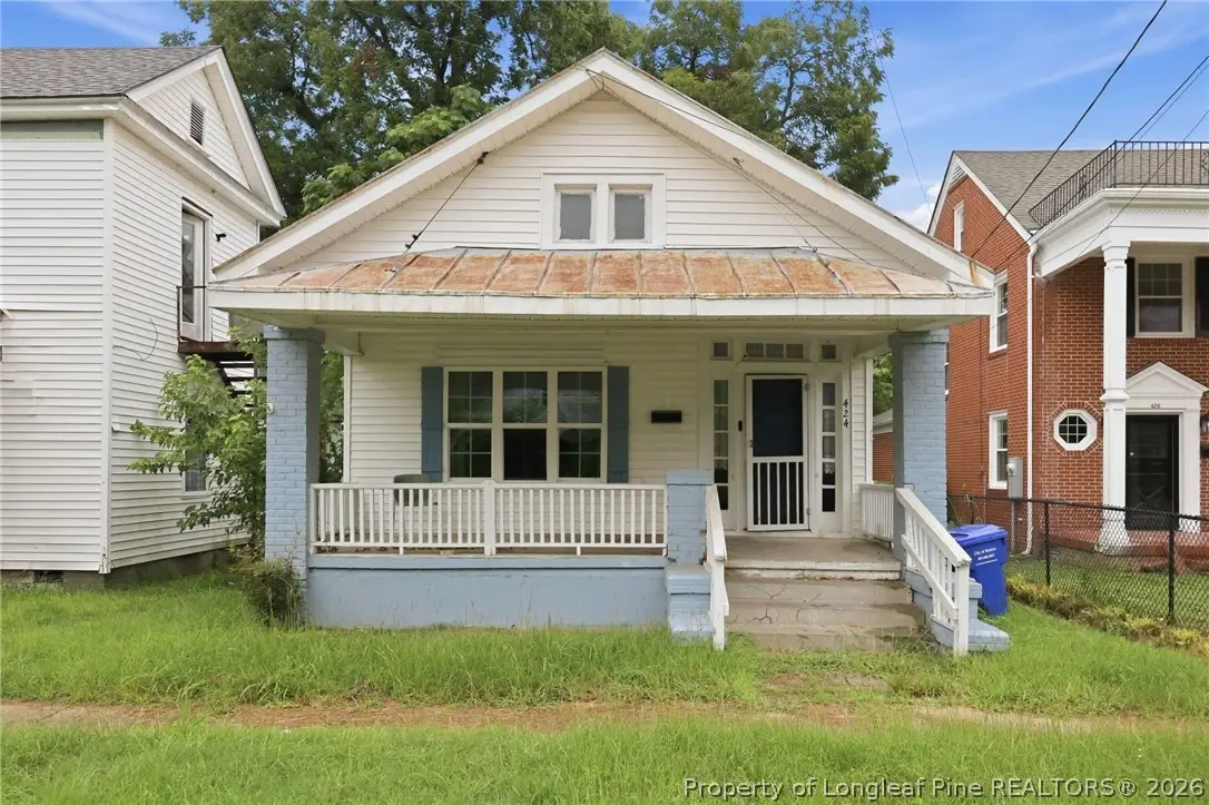 424 E Blount Street, Kinston, NC 28501 - #1