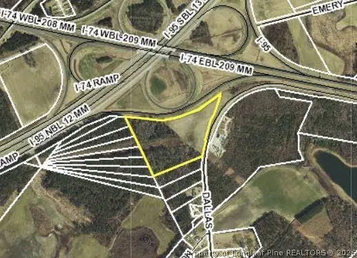 Dallas Road, Lumberton, NC 28358