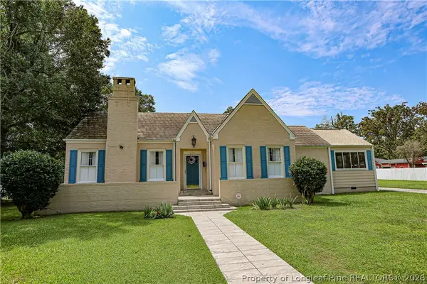 207 W 18th Street, Lumberton, NC 28358