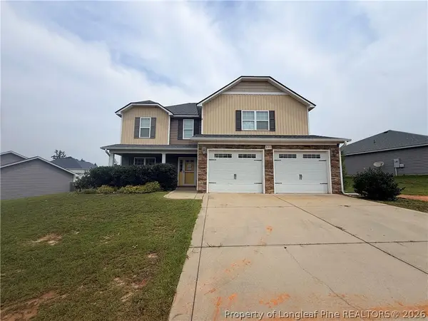 848 Screech Owl Drive, Hope Mills, NC 28348