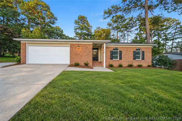 3538 Barron Way, Fayetteville, NC 28311
