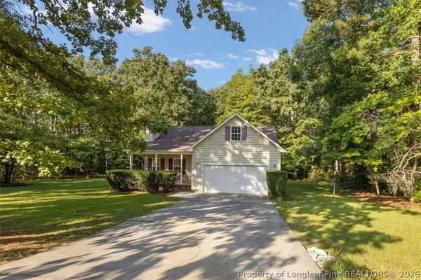 160 Scarlet Oak Drive, Raeford, NC 28376