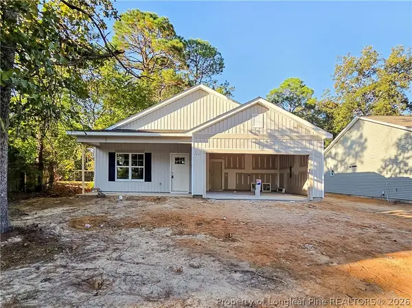 6342 Bailey Lake Road, Fayetteville, NC 28304