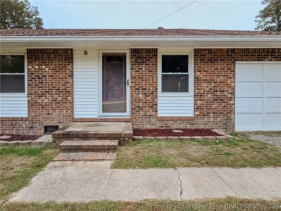 215 Lakeview Drive, Spring Lake, NC 28390 - #3
