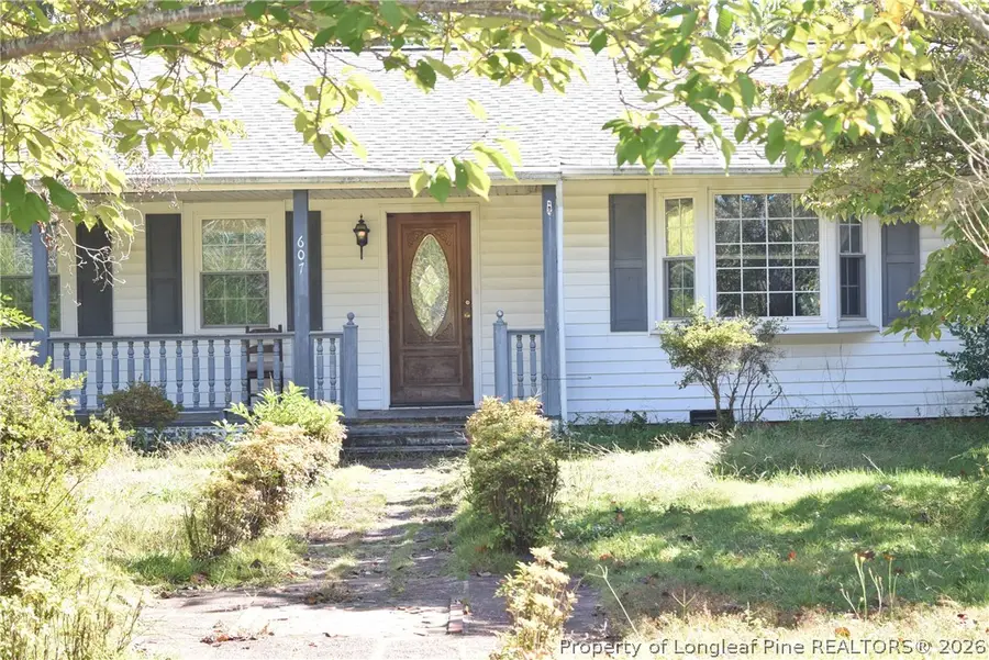 607 Hicks Avenue, Fayetteville, NC 28304 - #2