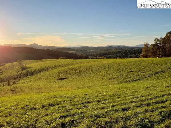 TBD Crestview Mountain Drive, Ennice, NC 28623