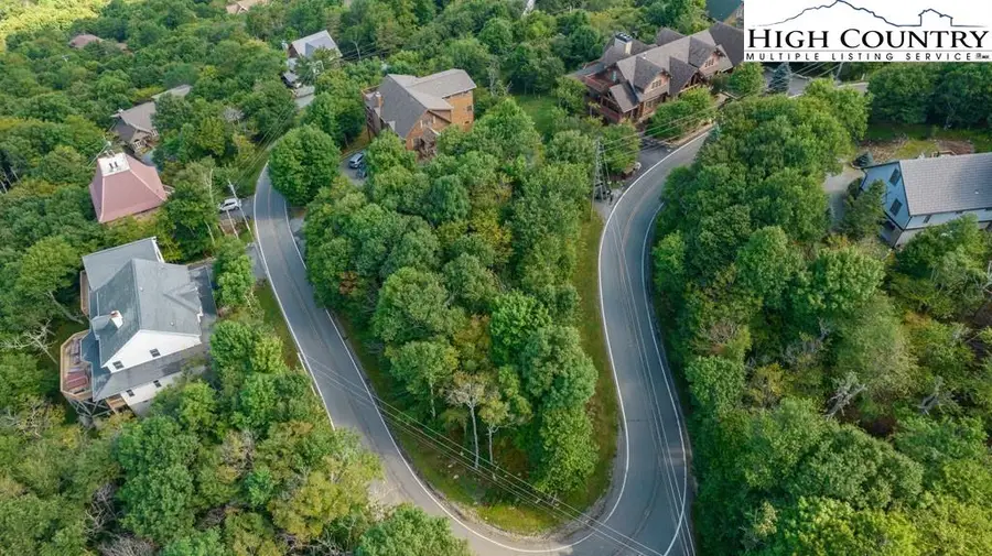 #303 N Pinnacle Ridge Road, Beech Mountain, NC 28604 - Image #2