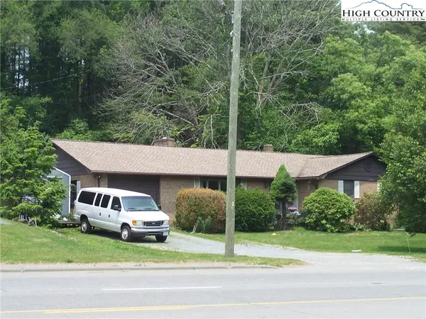 1525 S U. S. Highway 421, Boone, NC 28607