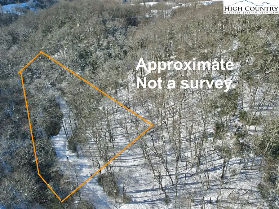 104 Gray Cliffs Way, Blowing Rock, NC 28605 - Image #3