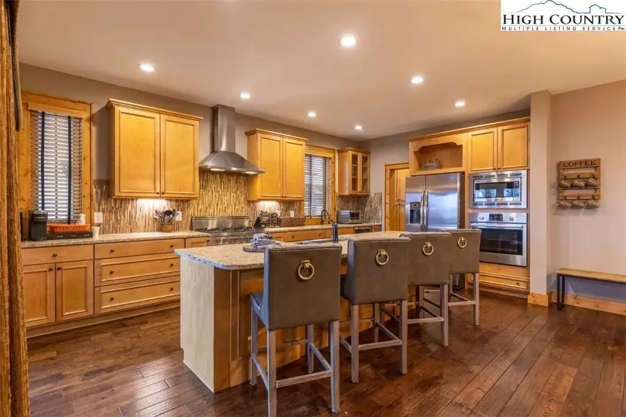 7 Eagle Village Circle, Banner Elk, NC 28604 - Image #3