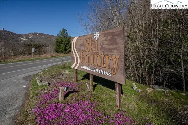 24 Creekside Drive #C, Banner Elk, NC 28604