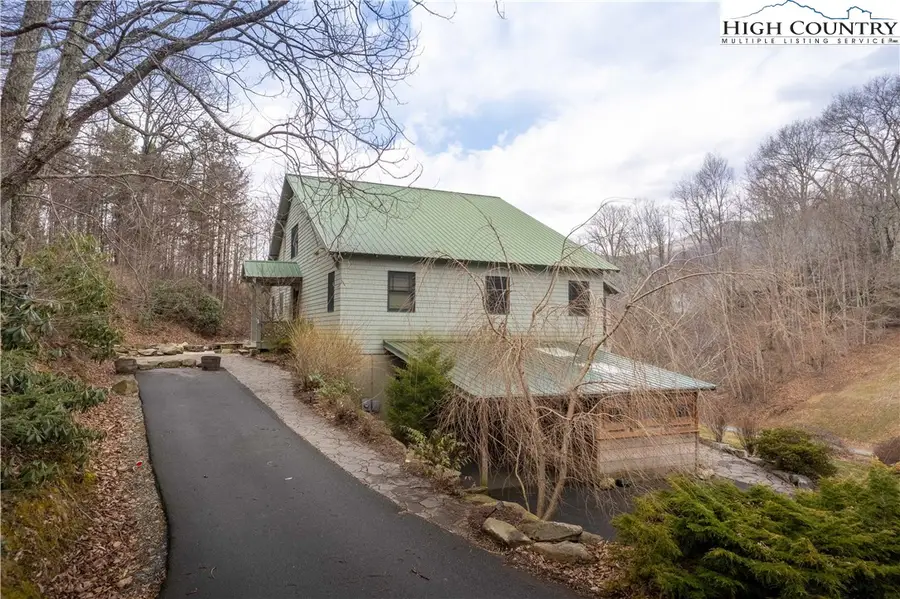 442 Aldridge Road, Banner Elk, NC 28604 - Image #3