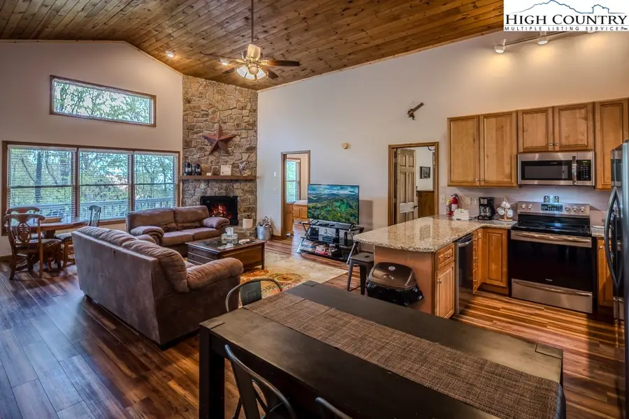 1431 Beech Mountain Parkway, Beech Mountain, NC 28604 - Image #3