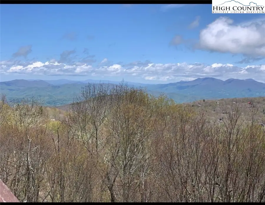 104 Northridge Lane, Beech Mountain, NC 28604 - Image #3