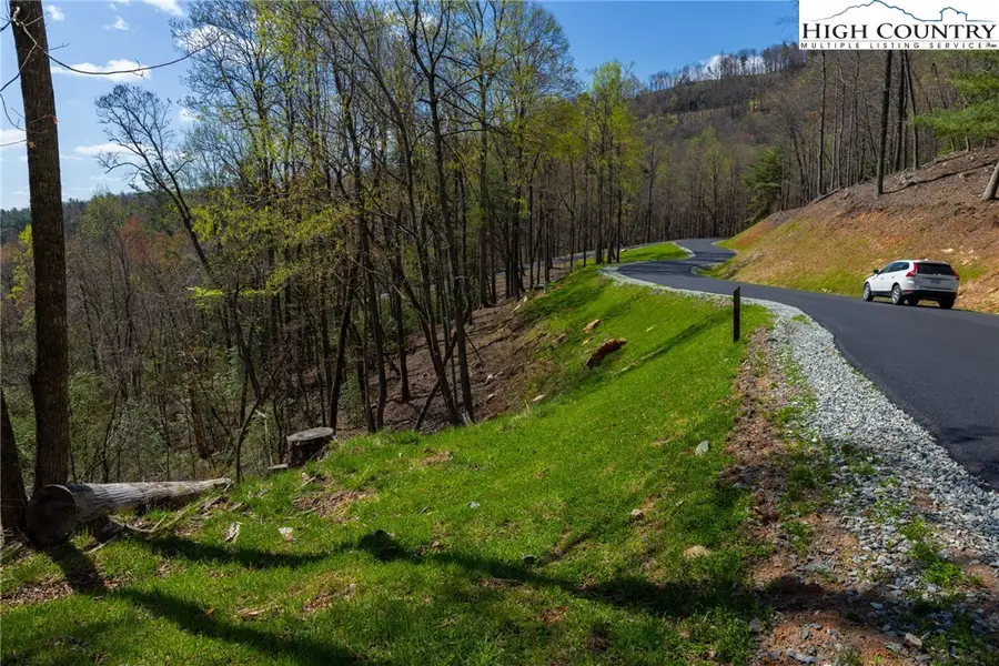 13 Wilderness Reserve Parkway, Deep Gap, NC 28618 - Image #3