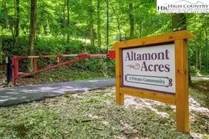 23 Altamont Way, Newland, NC 28657 - Image #2