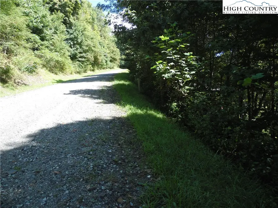 15 Great Sky Drive, Todd, NC 28684 - Image #2