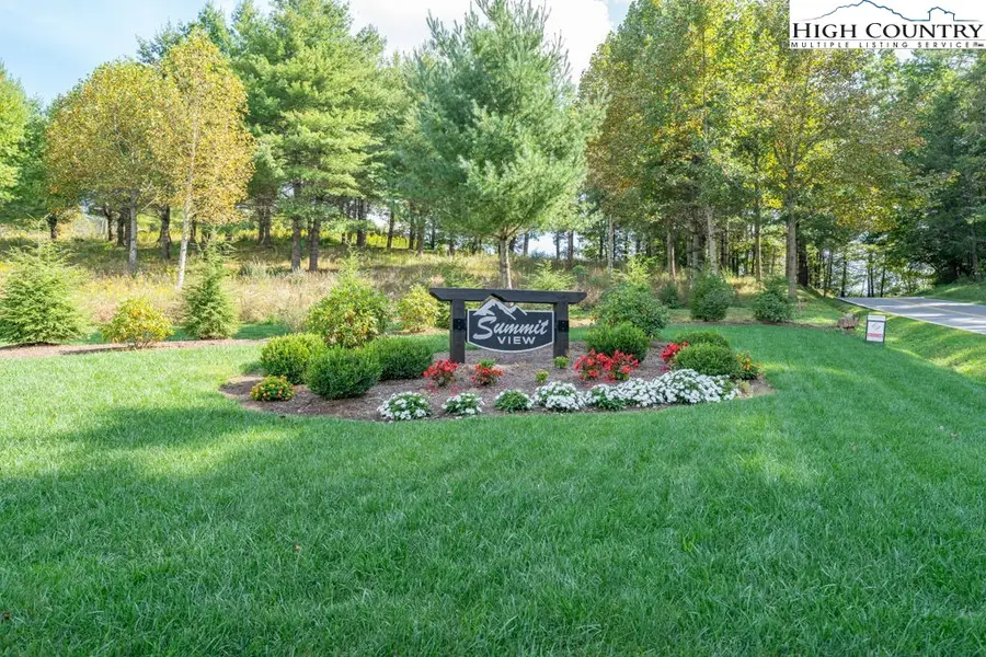 1 Summit View Parkway, Spruce Pine, NC 28777 - Image #2
