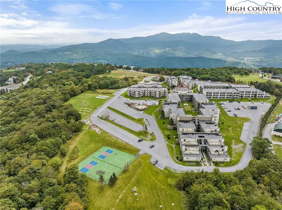 301 Pinnacle Inn Road #4212, Beech Mountain, NC 28604 - Image #2