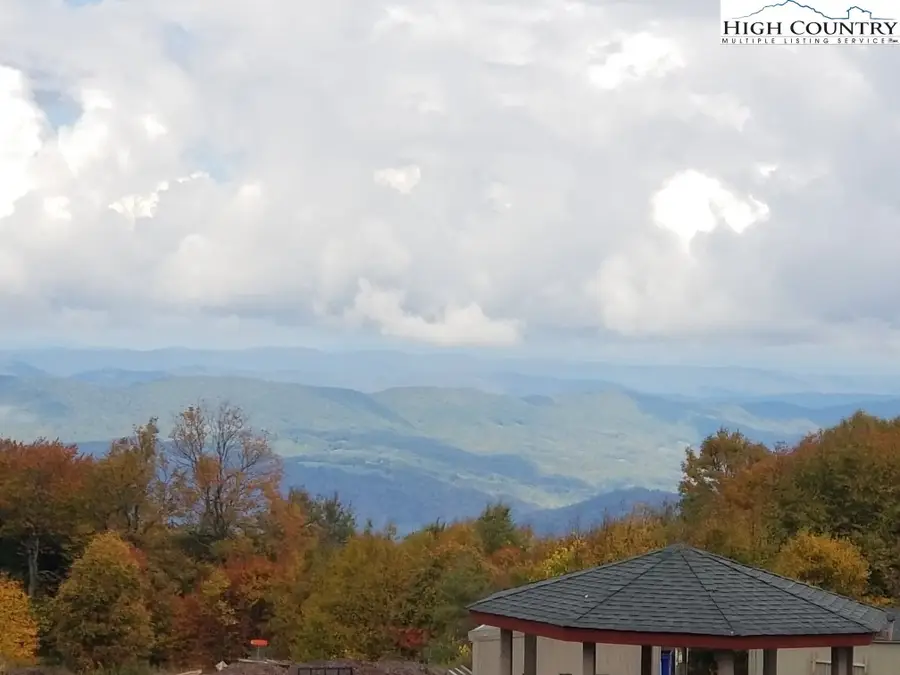 301 Pinnacle Inn Road #4212, Beech Mountain, NC 28604 - Image #3