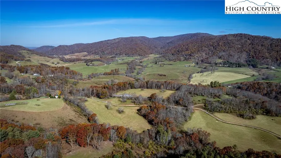 516 Cherrywood Lane, Independence, VA 24348 - Image #3