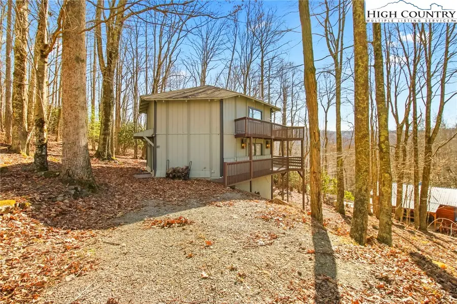 104 Black Birch Lane, Beech Mountain, NC 28604 - Image #2