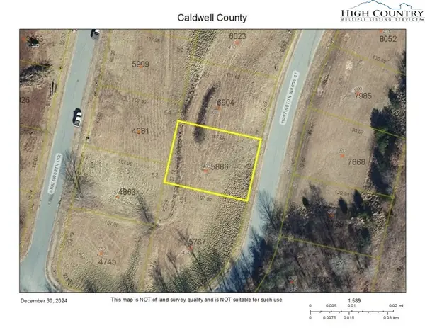 406 SE Huntington Woods Street, Lenoir, NC 28645