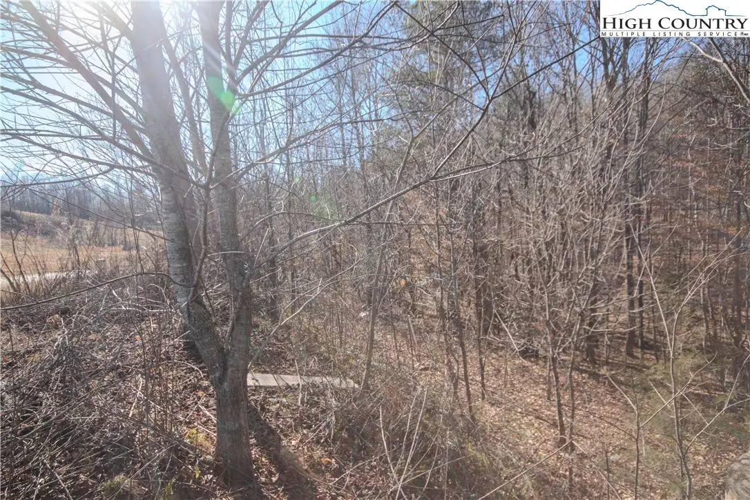 744 SE Chatsworth Street, Lenoir, NC 28645 - Image #1