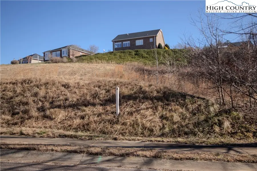 747 SE Chatsworth Street, Lenoir, NC 28645 - Image #2