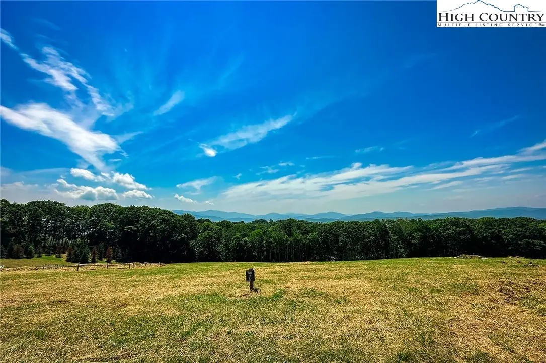 RS7 Skywest Parkway, Elk Park, NC 28622 - #1