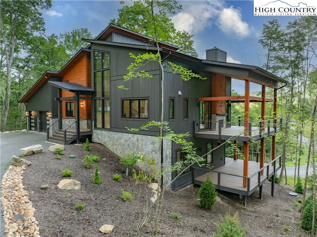 5529 Eagles Nest Trail, Banner Elk, NC 28604 - Image #1