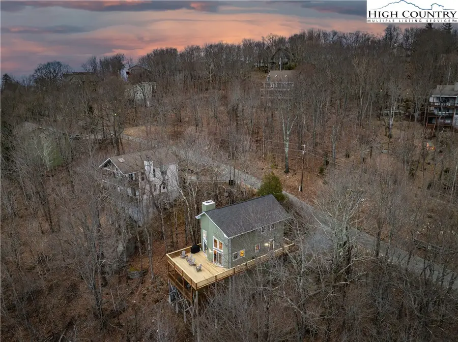 110 Upper Snowbird Trail, Beech Mountain, NC 28604 - Image #3