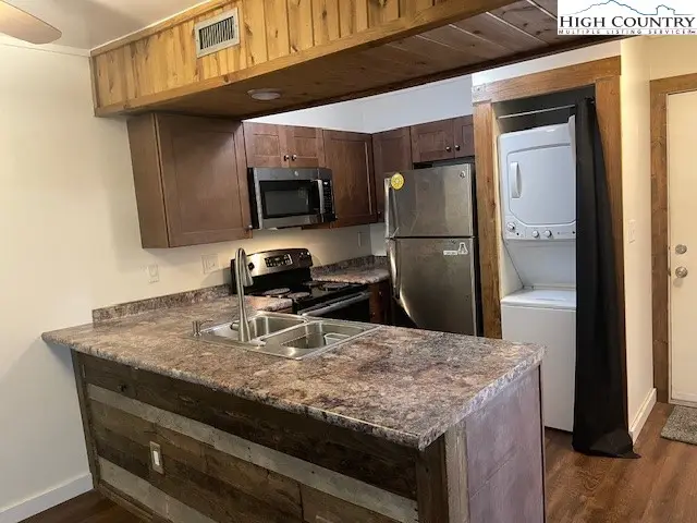 229 E King Street #24, Boone, NC 28607 - Image #3