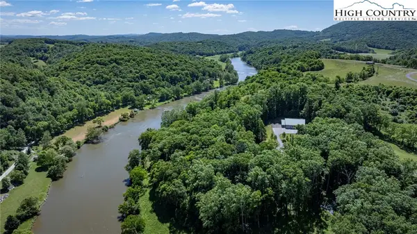 24 Moxley Ridge Rd., Independence, VA 24348